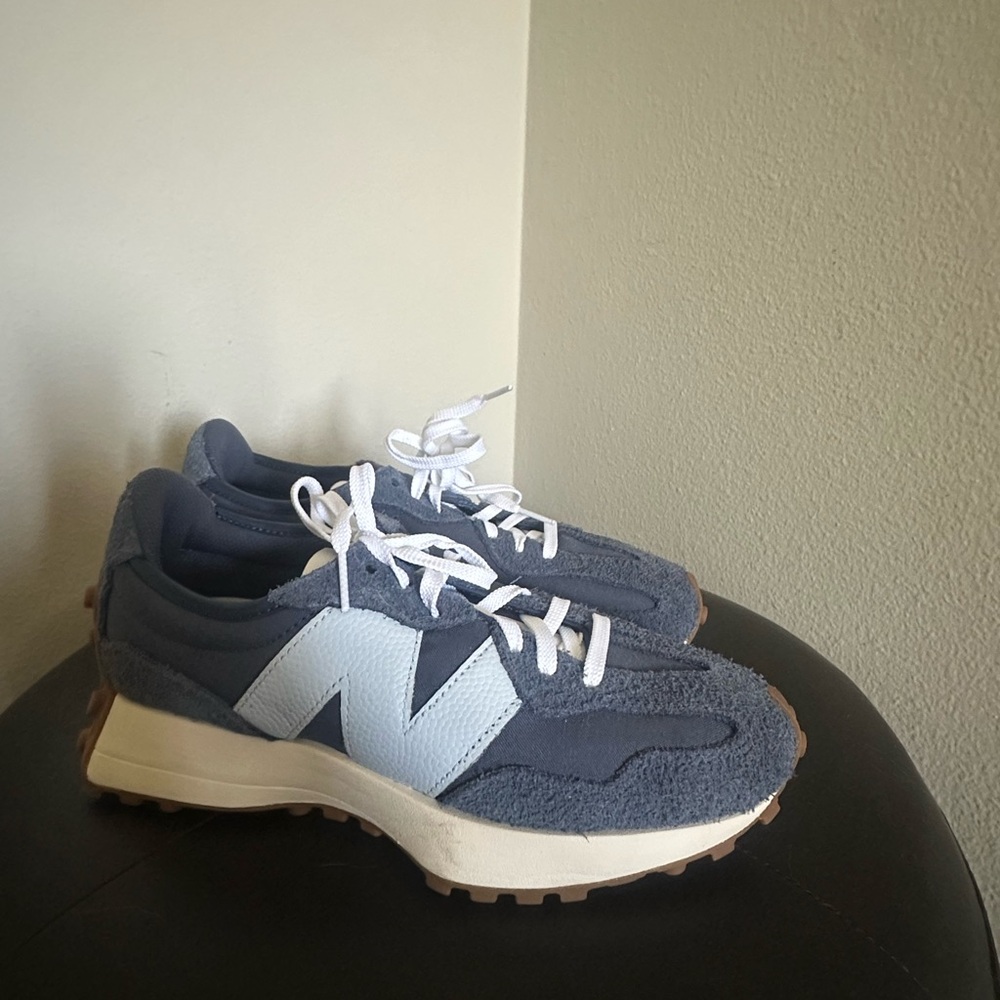 New balance 327